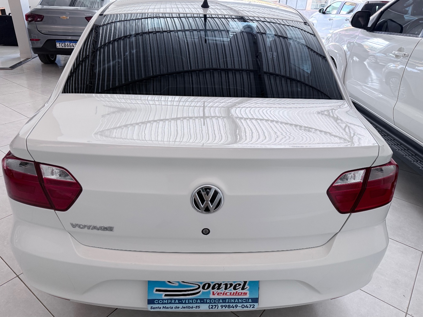 Volkswagen Voyage 1.6 - Foto 4