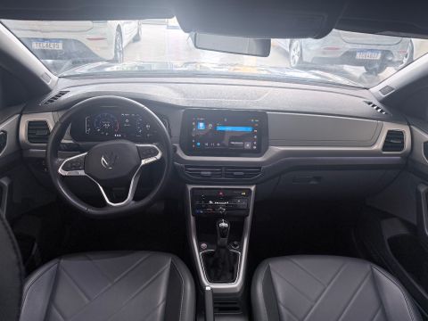 Volkswagen T-Cross Comfortline 200 TSI - Foto 6